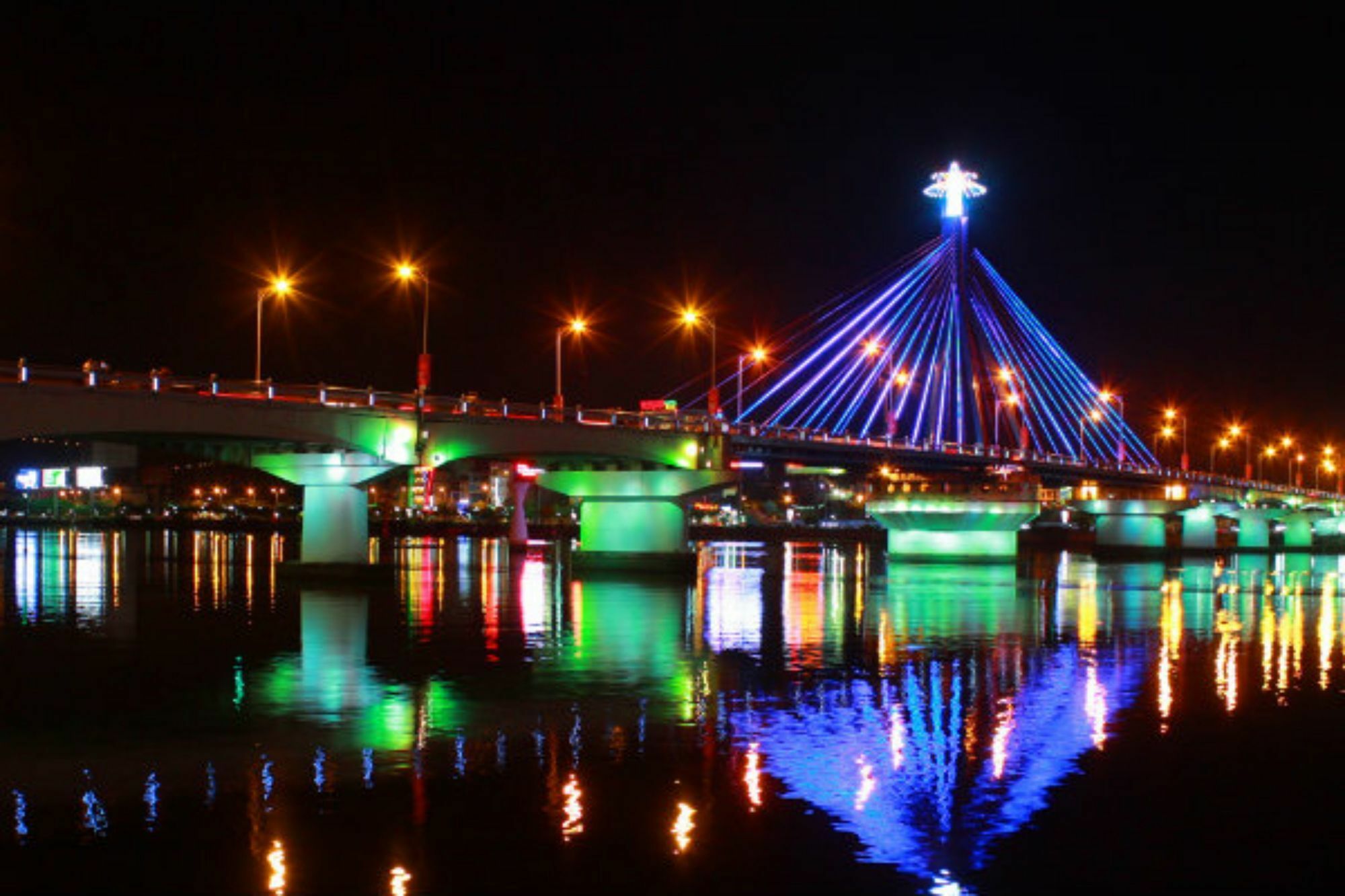 Legacy Riverside Da Nang Hotel Exterior photo